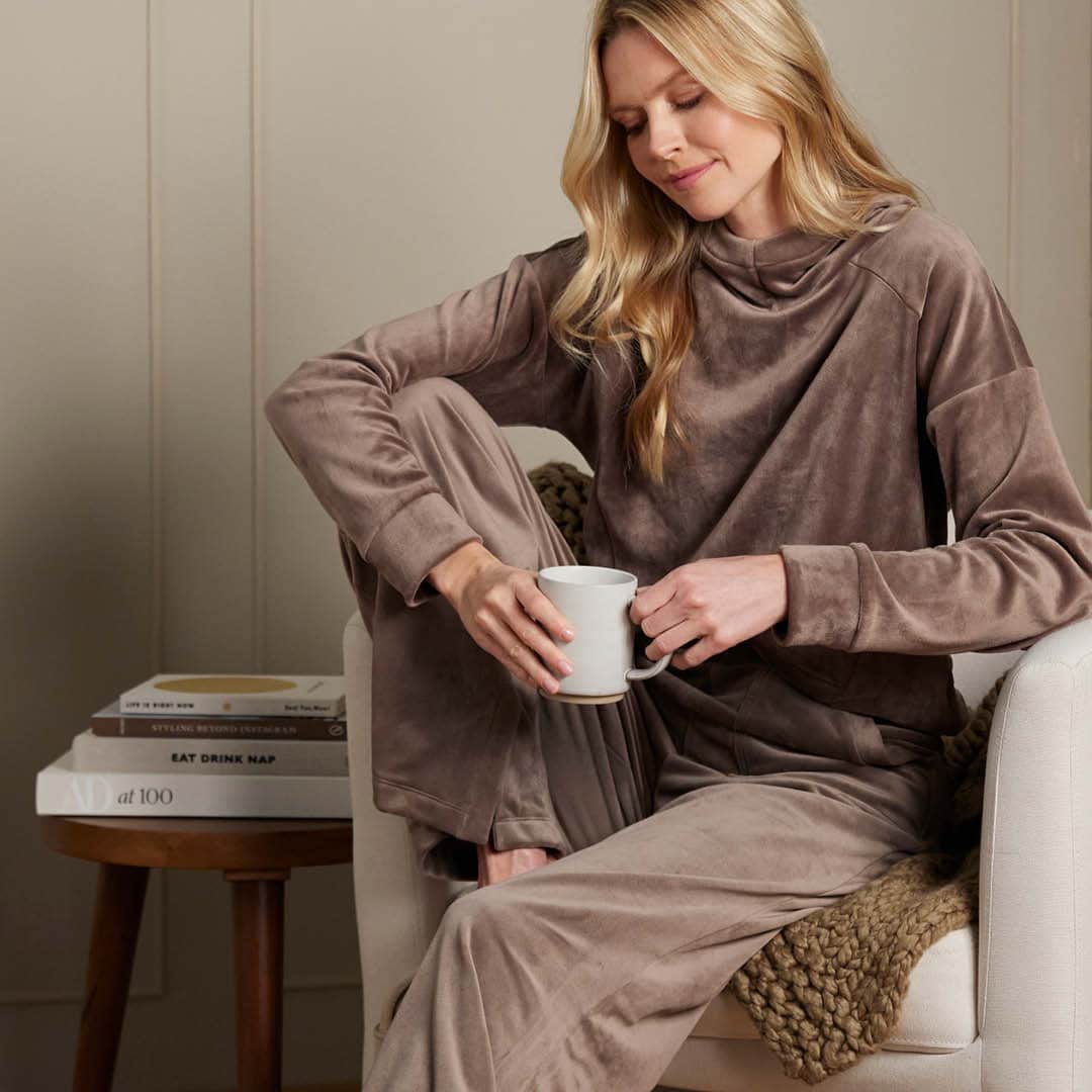 Quick Hits: Stay Cozy with Luxe Leisure
