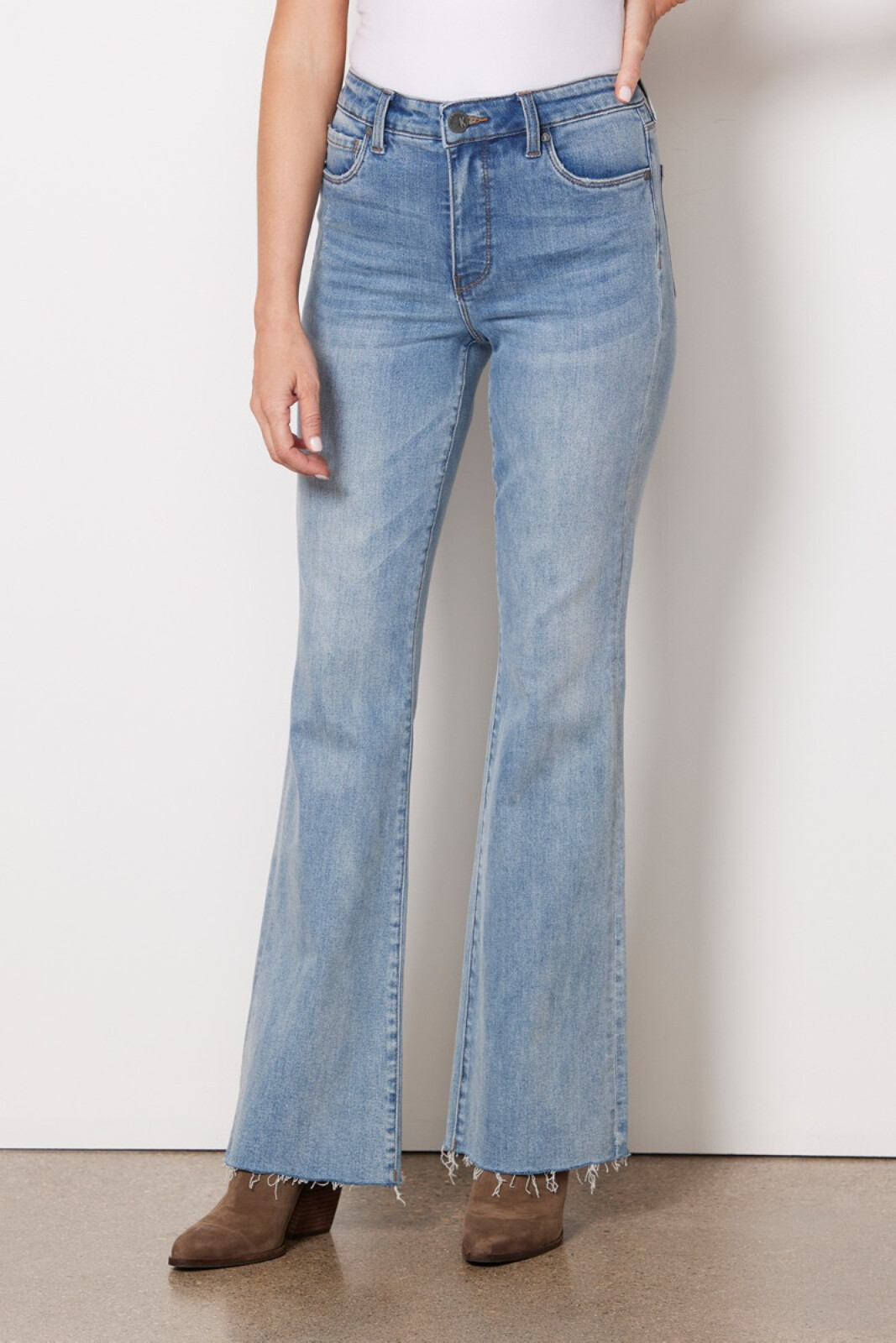 KUT FROM THE KLOTH Ana High Rise Flare Jean | EVEREVE