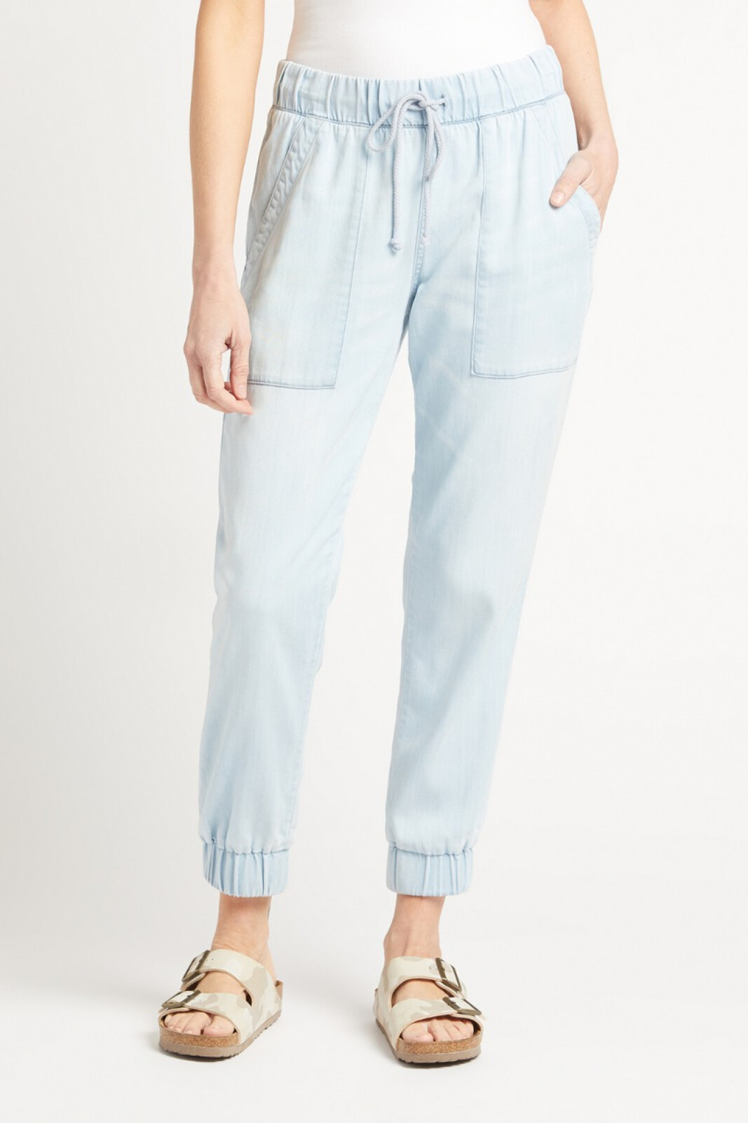 CLOTH AND STONE Chambray Jogger | EVEREVE